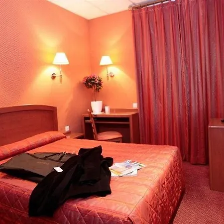 Charlemagne Neuilly-sur-Seine