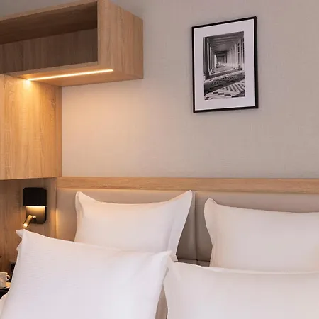 Hotell Charlemagne 3*