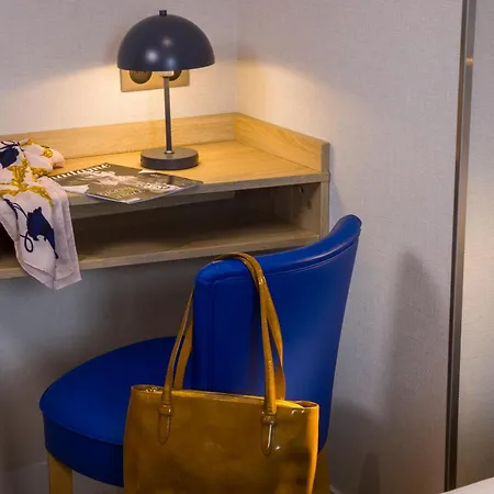 Hotel Charlemagne 3*