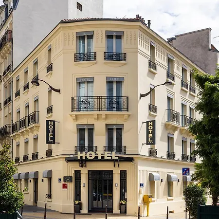 Charlemagne Hotel