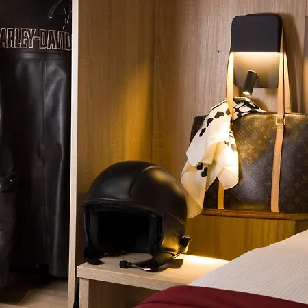 Hotel Charlemagne 3*