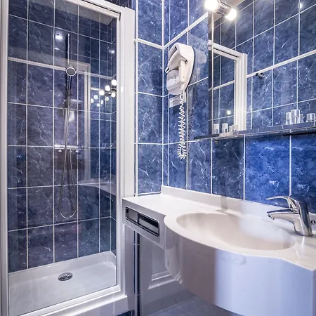 Hotel Charlemagne Neuilly-sur-Seine