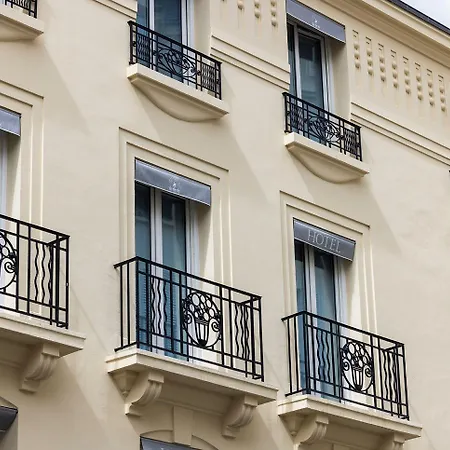 Charlemagne Neuilly-sur-Seine