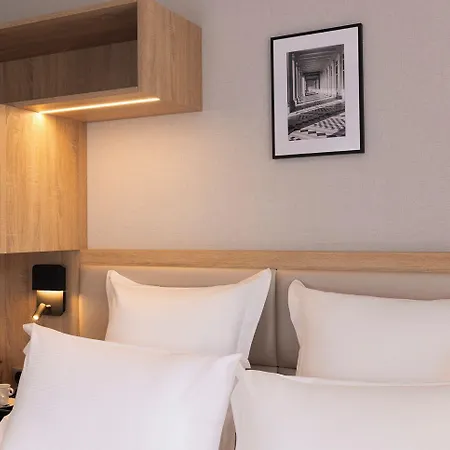 Charlemagne Hotel
