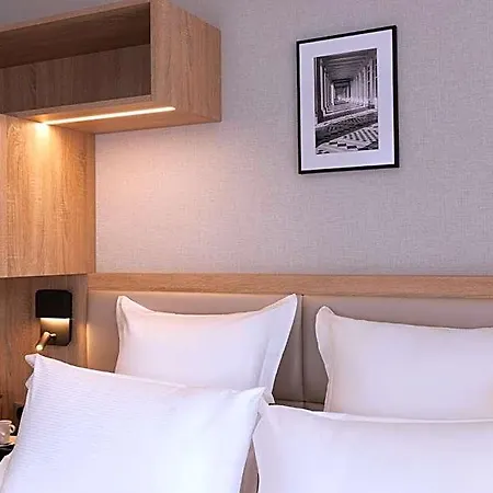 Charlemagne Hotel Neuilly-sur-Seine