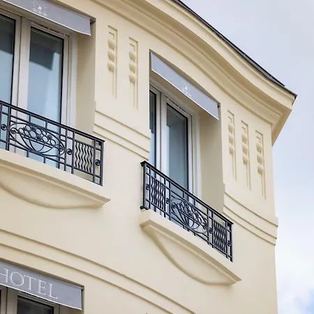Hotel Charlemagne Neuilly-sur-Seine