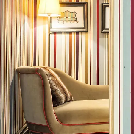 Charlemagne Hotel