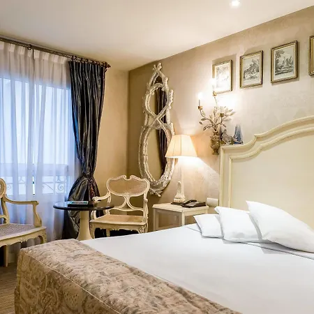 Charlemagne Neuilly-sur-Seine