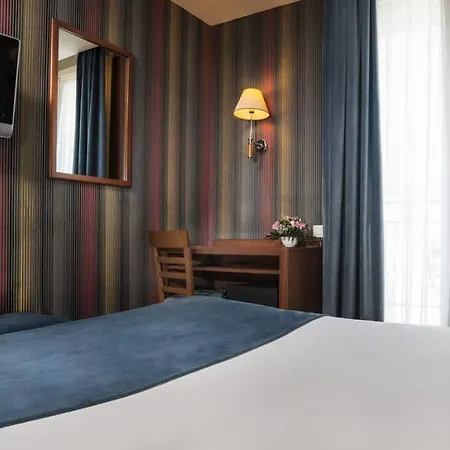 Charlemagne 3* Neuilly-sur-Seine