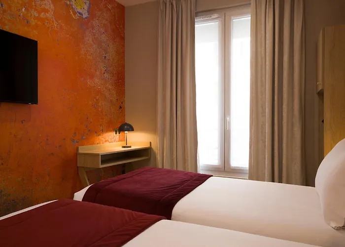 Charlemagne Otel