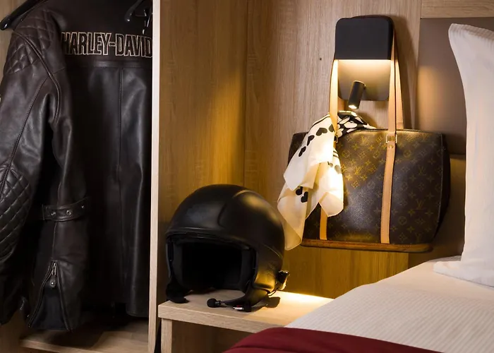 Otel Charlemagne 3*