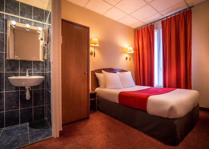 Otel Charlemagne 3*