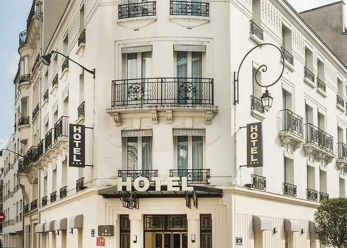 Otel Charlemagne Neuilly-sur-Seine