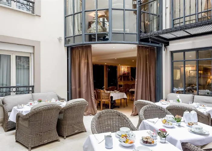 Charlemagne Otel